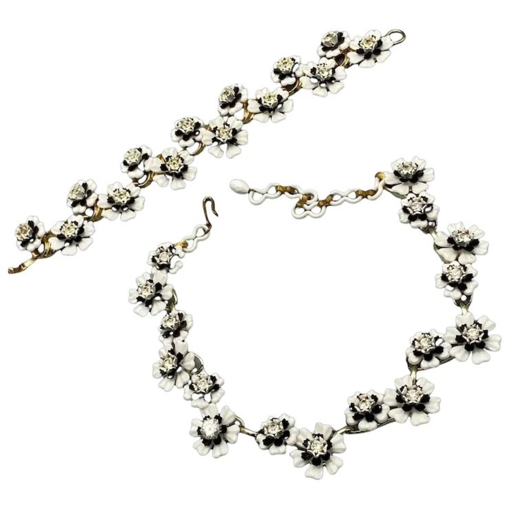 Vintage White Enamel‎ Flower Rhinestone Necklace and Bracelet Set Black